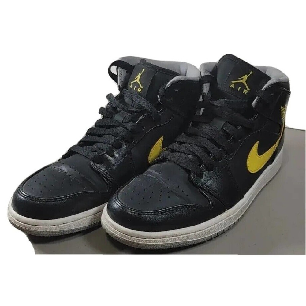 Air Jordan 1 Mid Yellow Retro Black 2014 Nike 554724-070 Mens Size 9